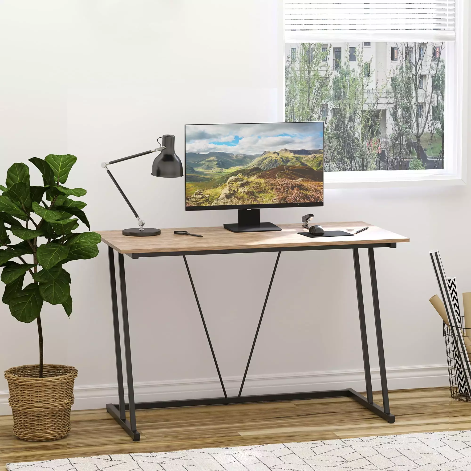 HOMCOM Home Office Computer Desk Writing Desk Laptop Table Z-Shaped Metal Frame Black