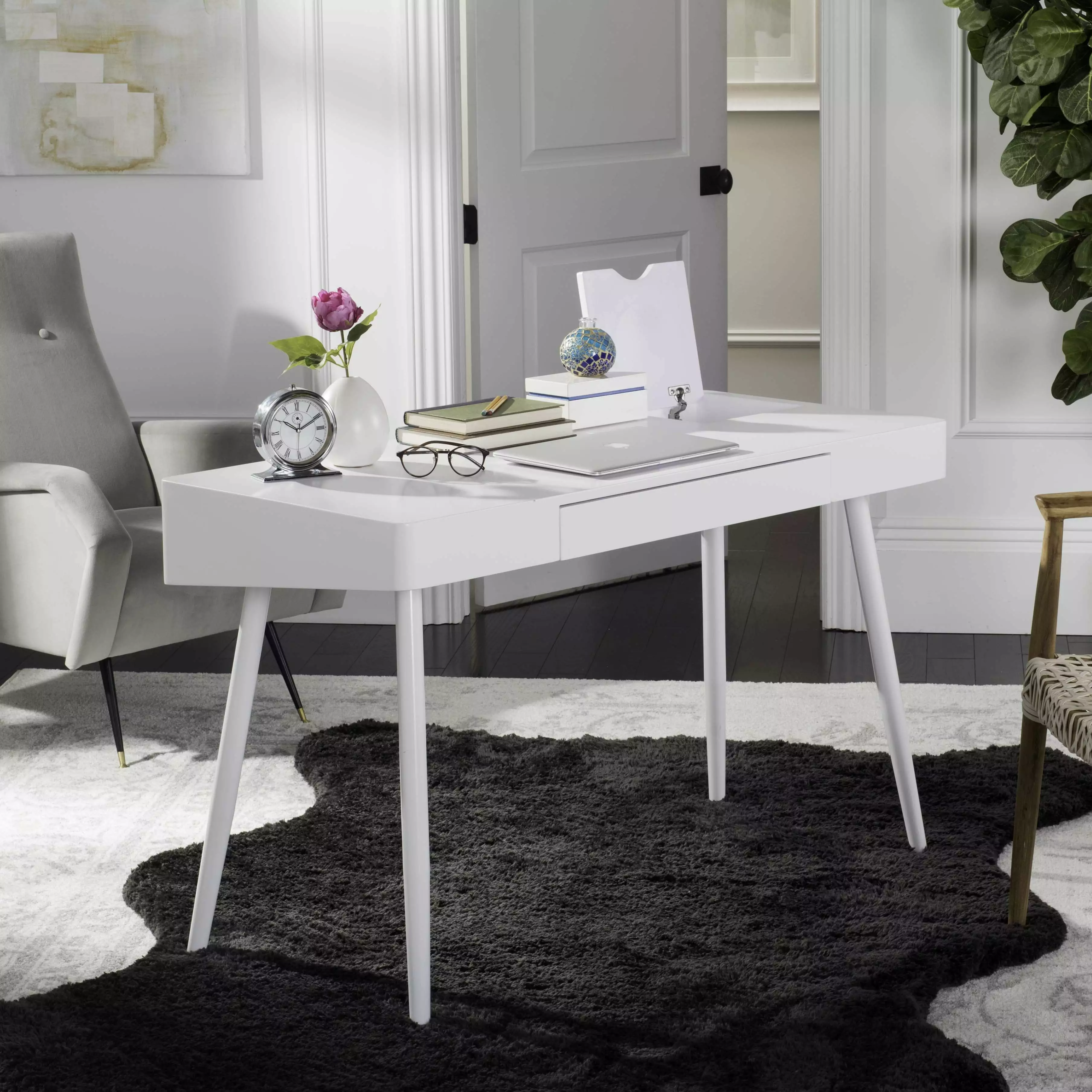 SAFAVIEH Fadri Mid-Century Scandinavian One Drawer White Desk Minimalist Office