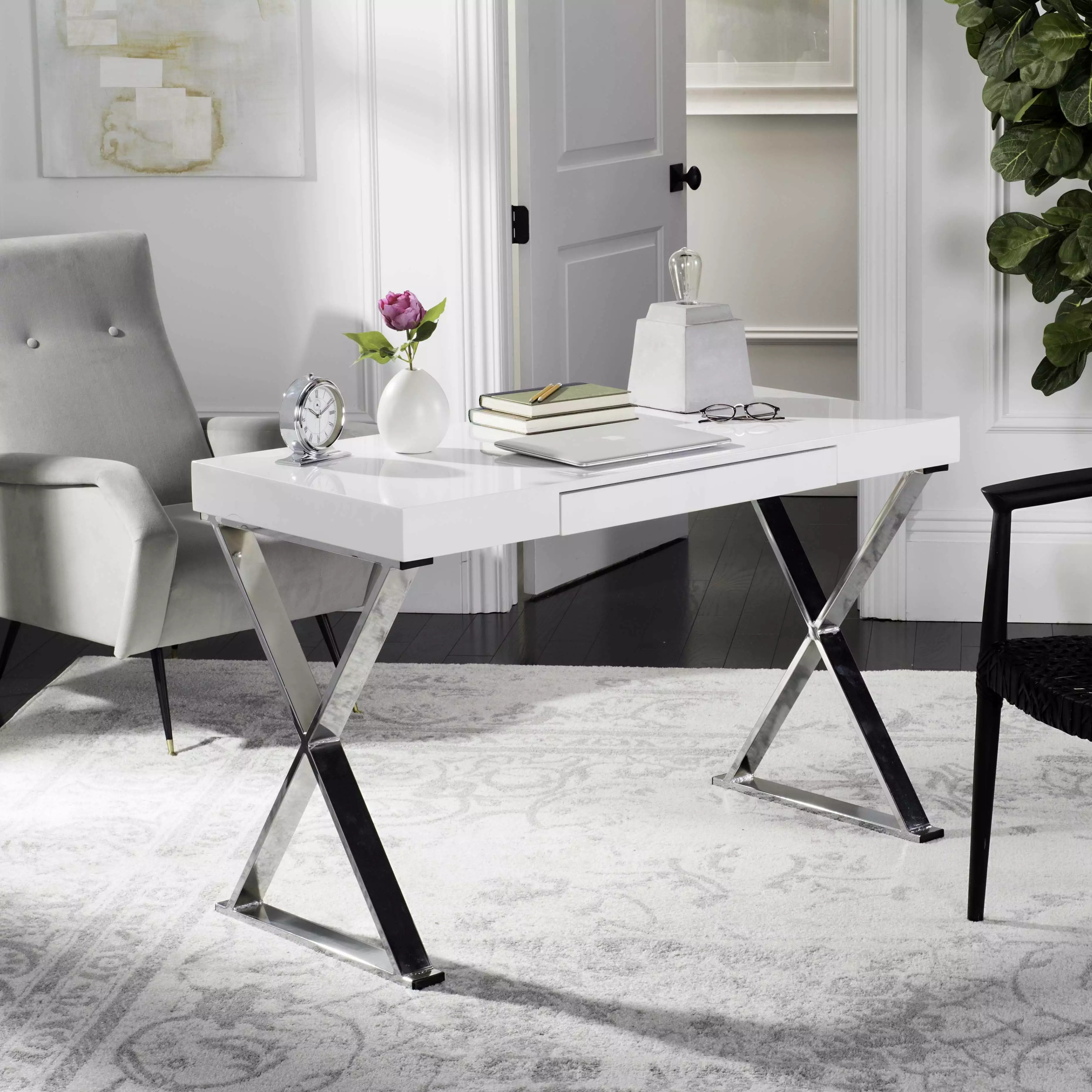 SAFAVIEH Paley Modern Glam Lacquer Chrome Desk Pull-Out Drawer White Home Office Desk