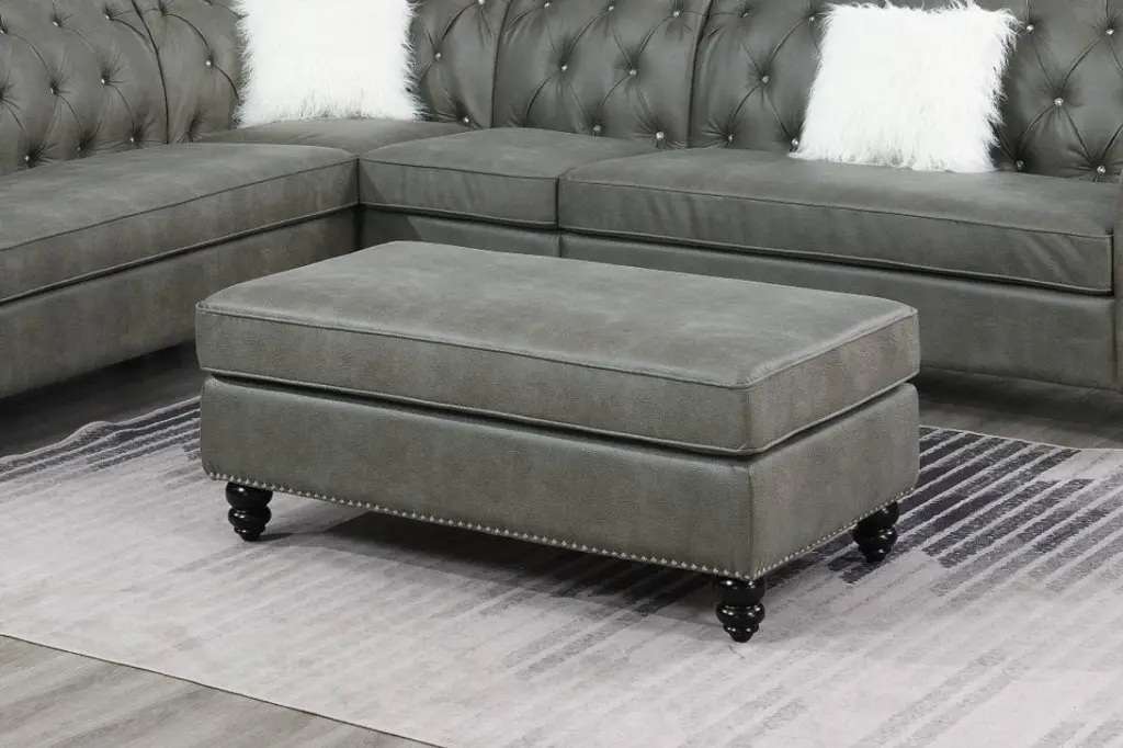 Living Room XL Cocktail Ottoman Slate Grey, Studded Trim Wooden Accent Piece kanepe