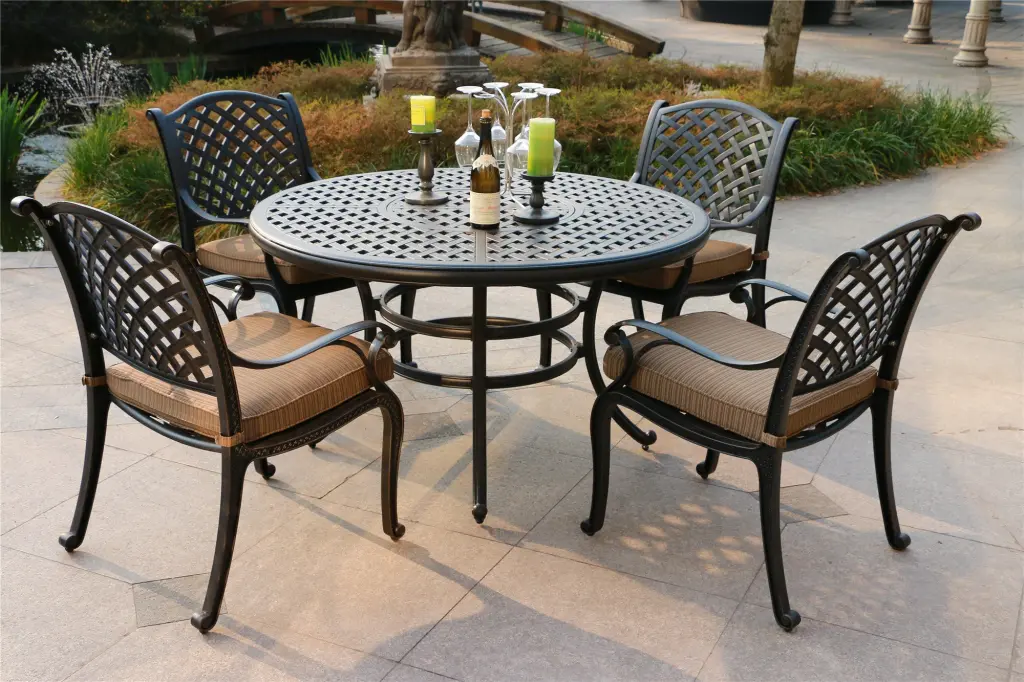 Round 4 Person 51.97 Inch Dupione Brown Antique Dining Set Cushions gathercraft