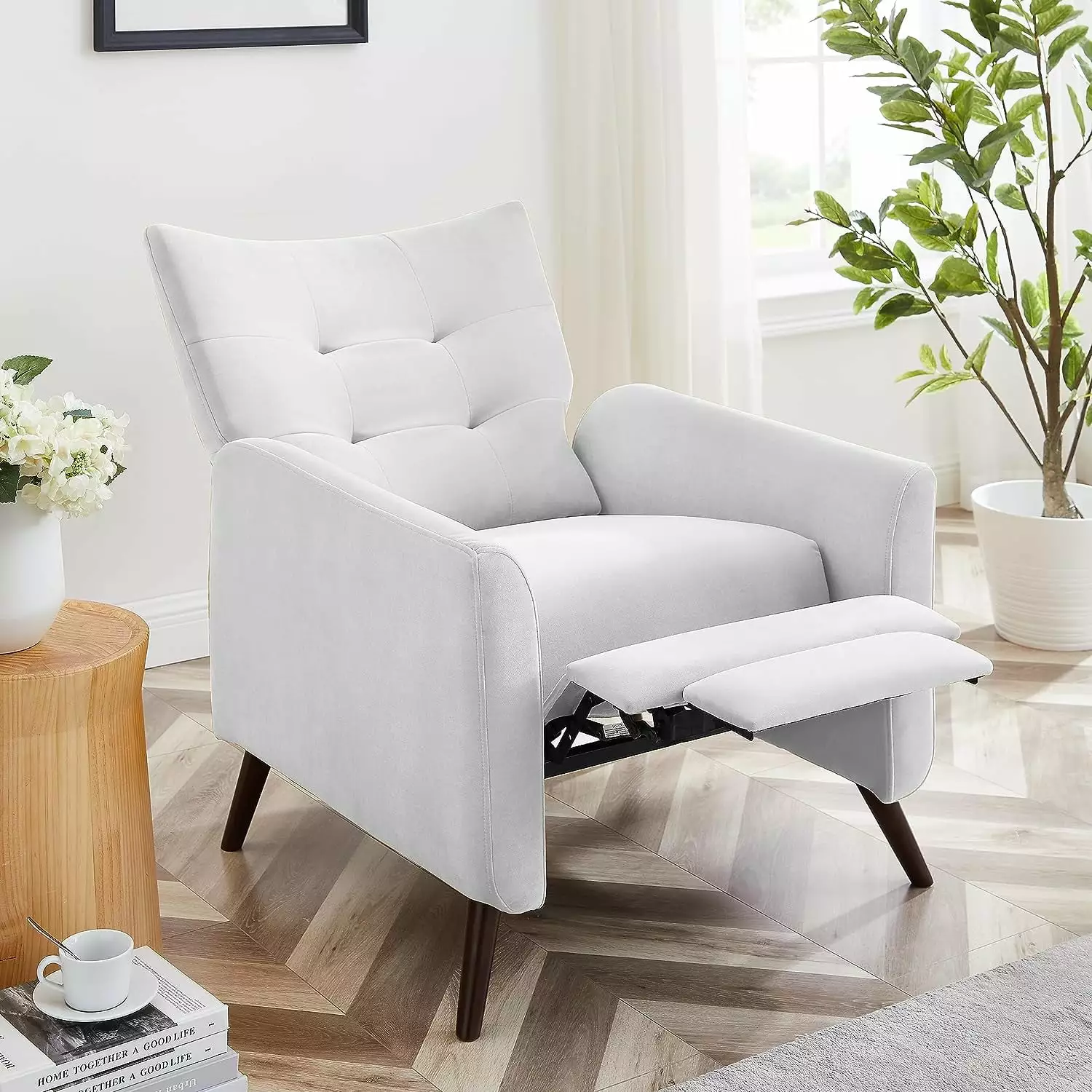 High Quality Upholstery Velvet Reclining Chair Push Back Reclining Sofa Chair Solid Wood Legs Comfy Armchair Reading Livin...